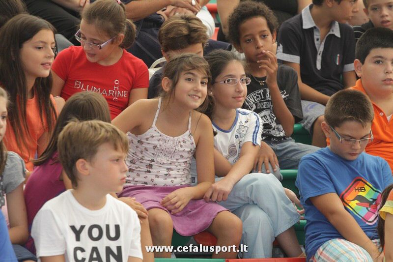 110924 basket 074_tn.jpg